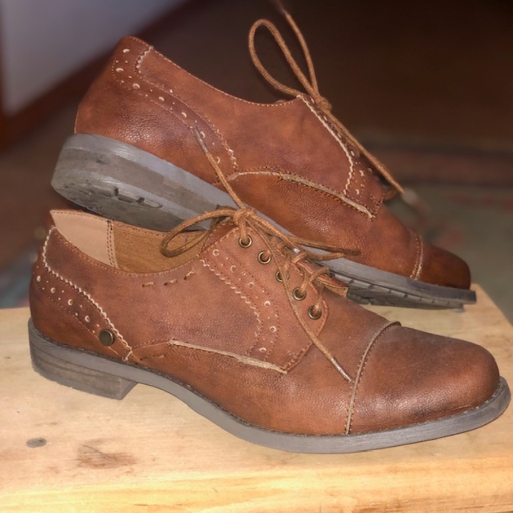 Vintage Style Loafers